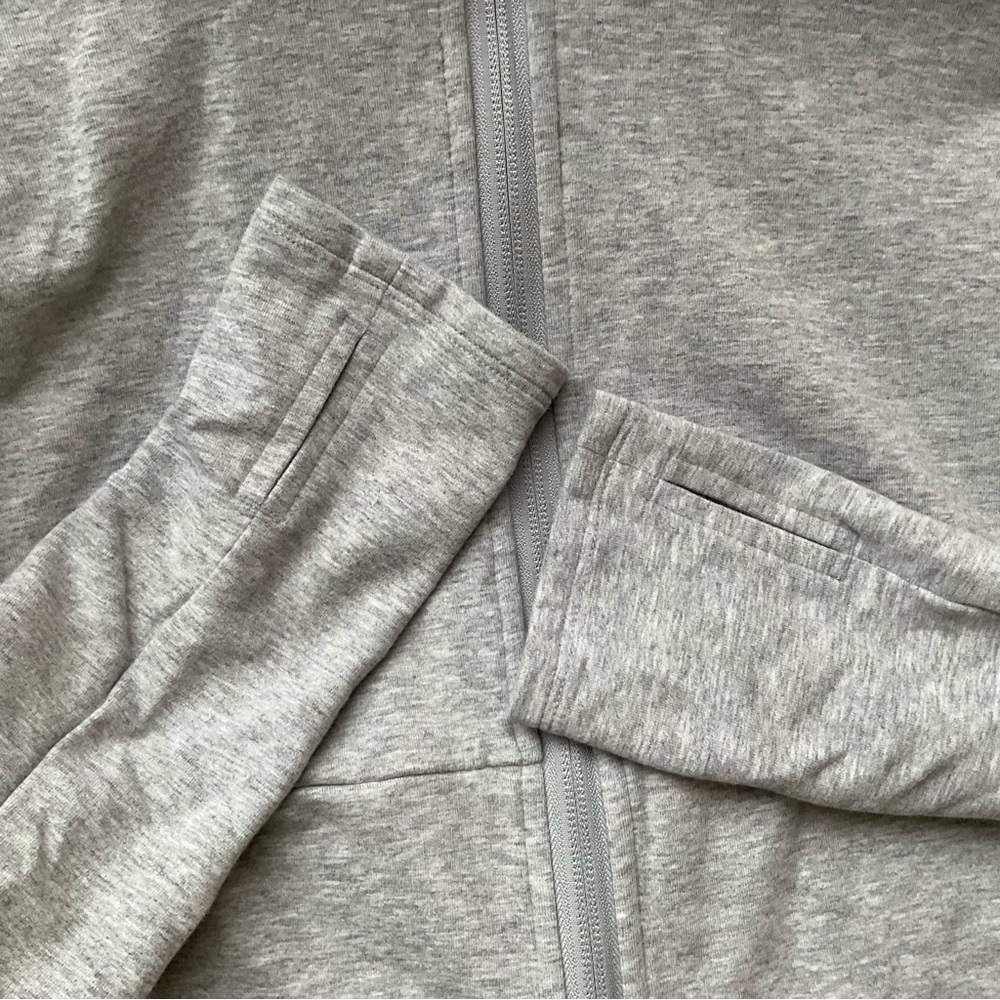 Alo Yoga Sway Full Zip Hoodie Athletic Heather Grey M - Picture 10 of 14